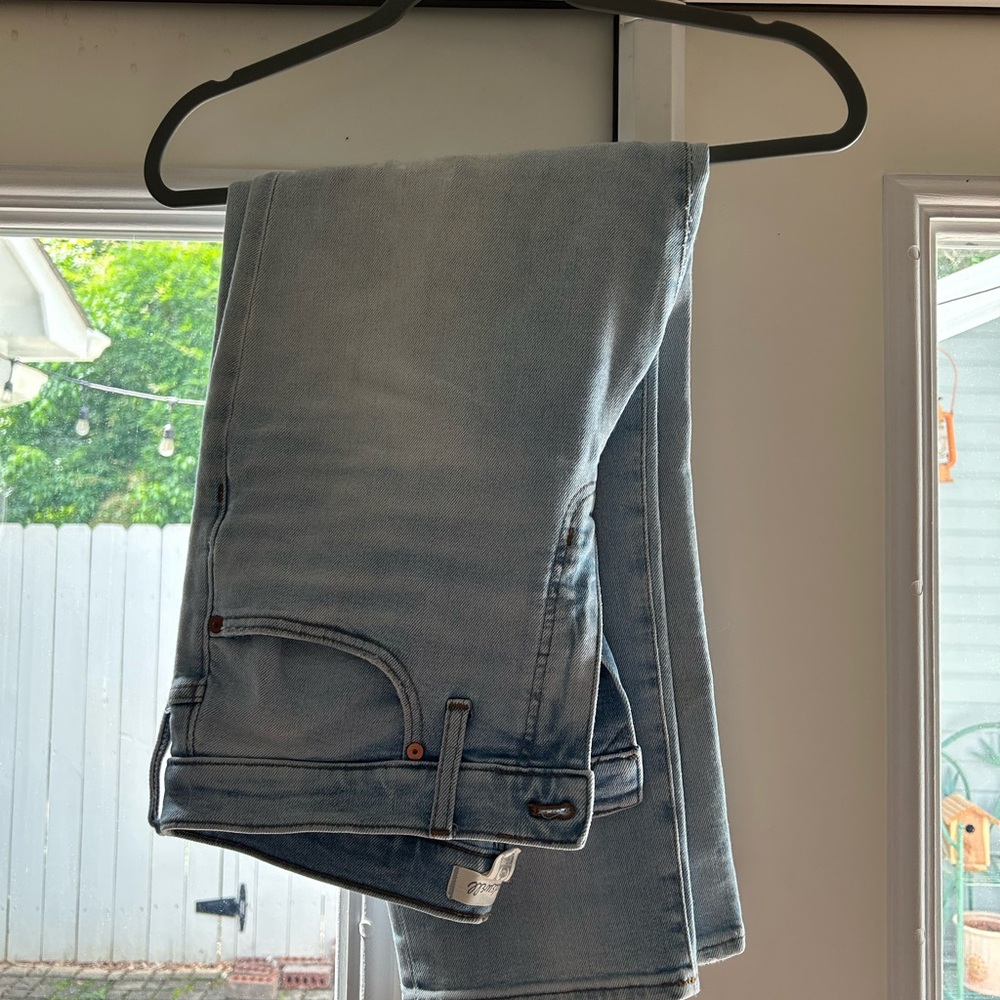 Madewell Light Blue Mid Rise Jeans with Knee Rip